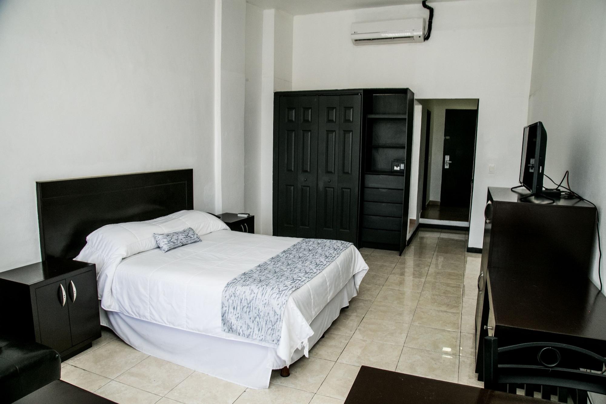 Suites Dioh Monterrey Zewnętrze zdjęcie