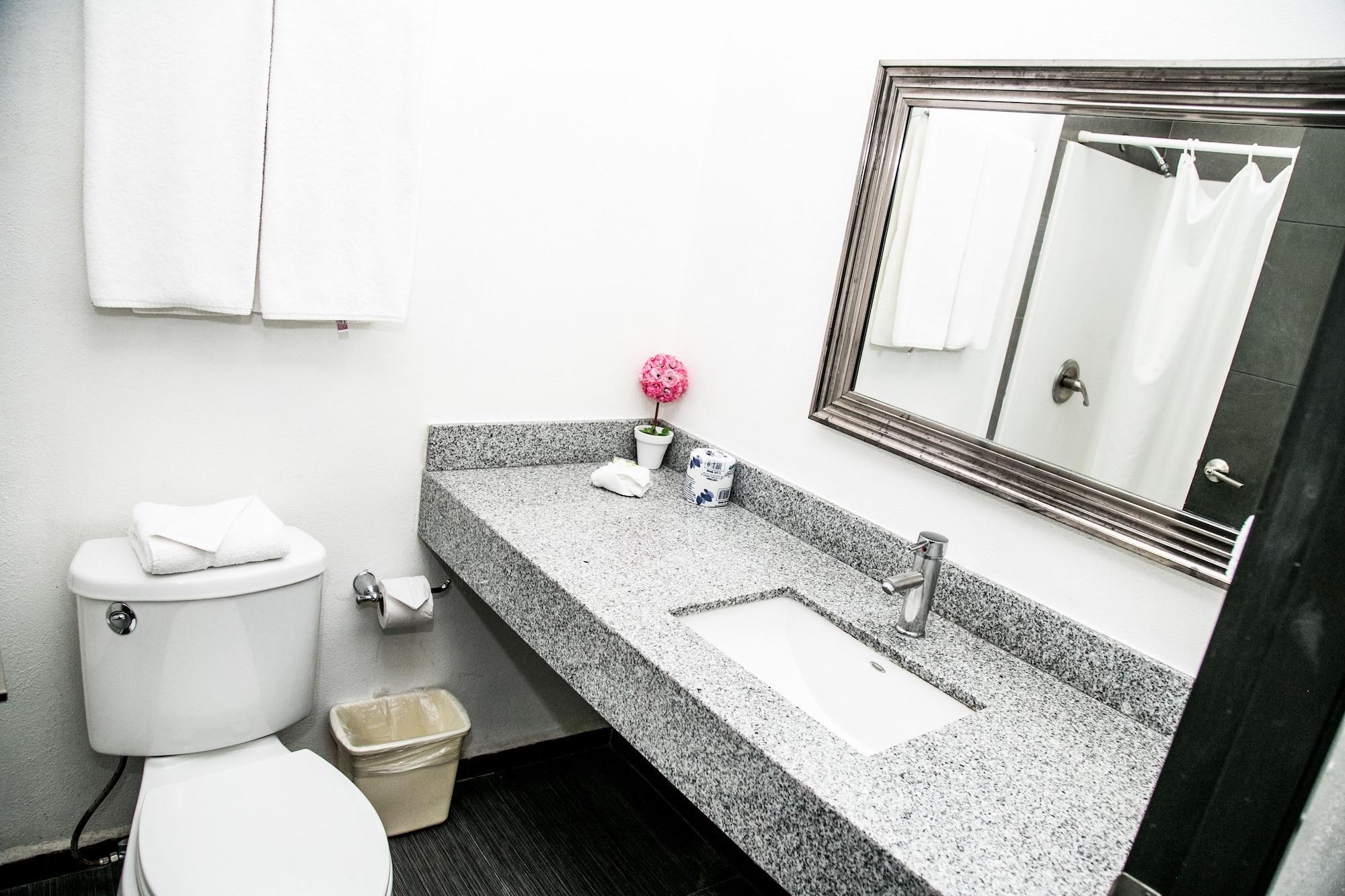 Suites Dioh Monterrey Zewnętrze zdjęcie